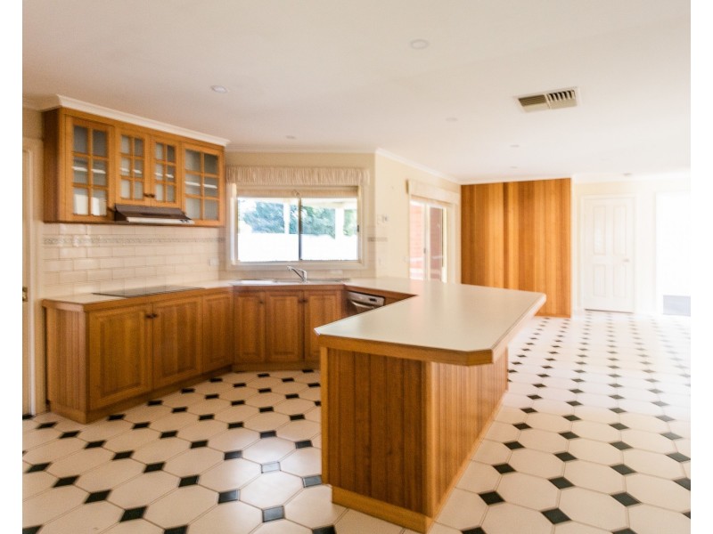 38 Lawson Drive, Moama NSW 2731