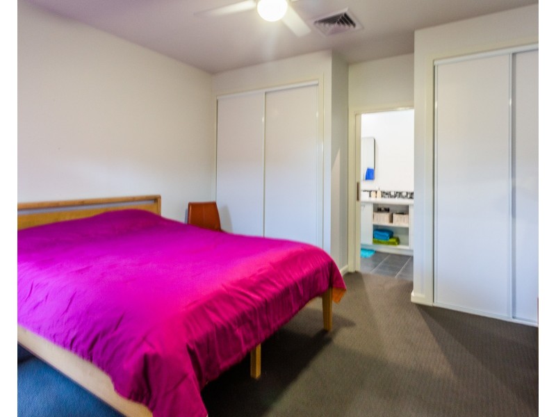 1/5 Murray Street, Echuca VIC 3564
