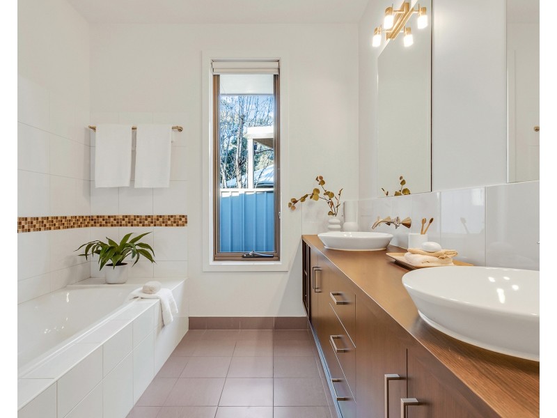 6 Airdrie Court, Moama NSW 2731