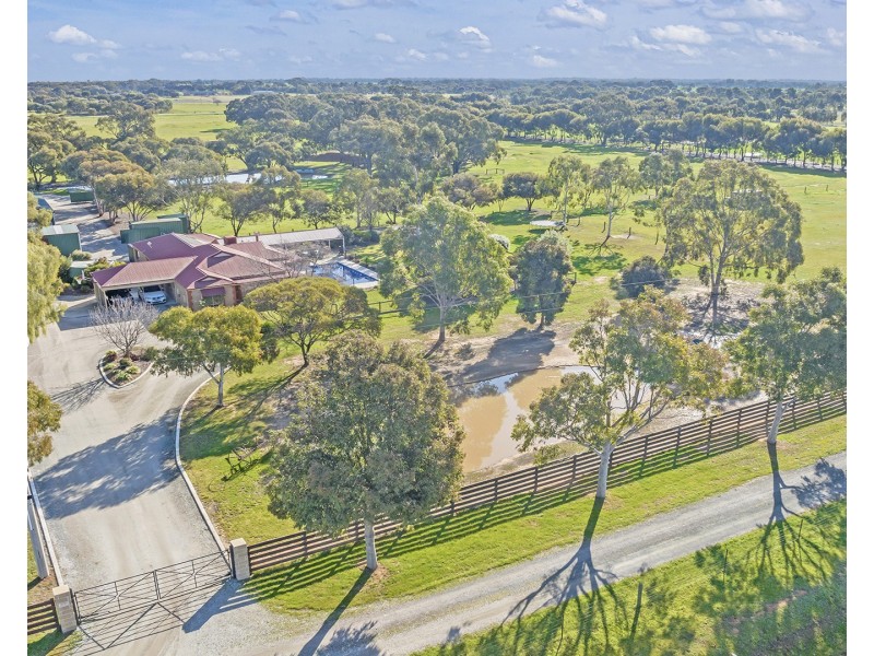1050 Murray Valley Highway, Echuca VIC 3564