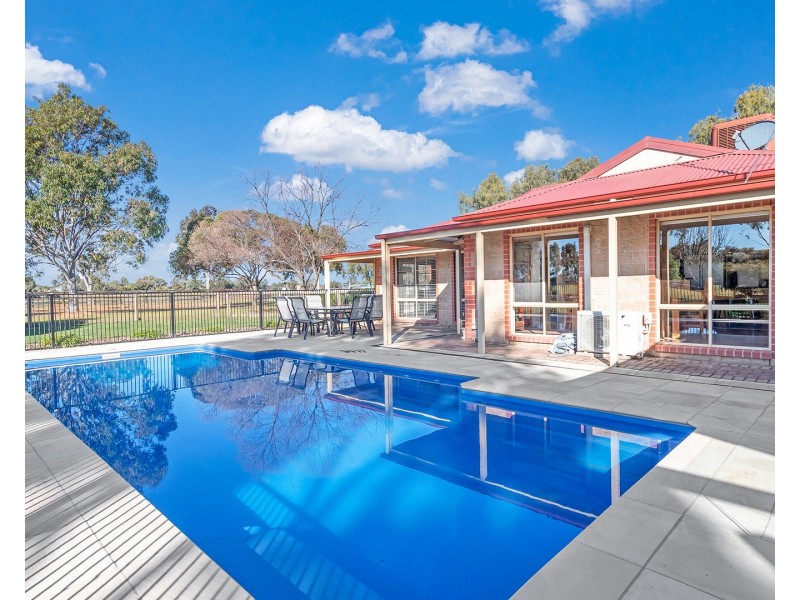 1050 Murray Valley Highway, Echuca VIC 3564