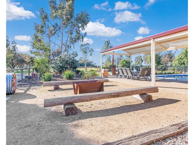1050 Murray Valley Highway, Echuca VIC 3564