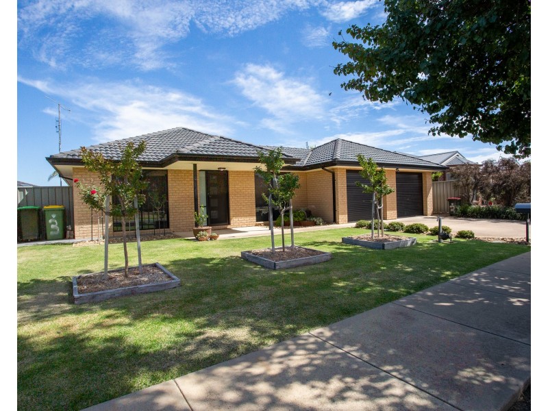 3 Amy Place, Echuca VIC 3564