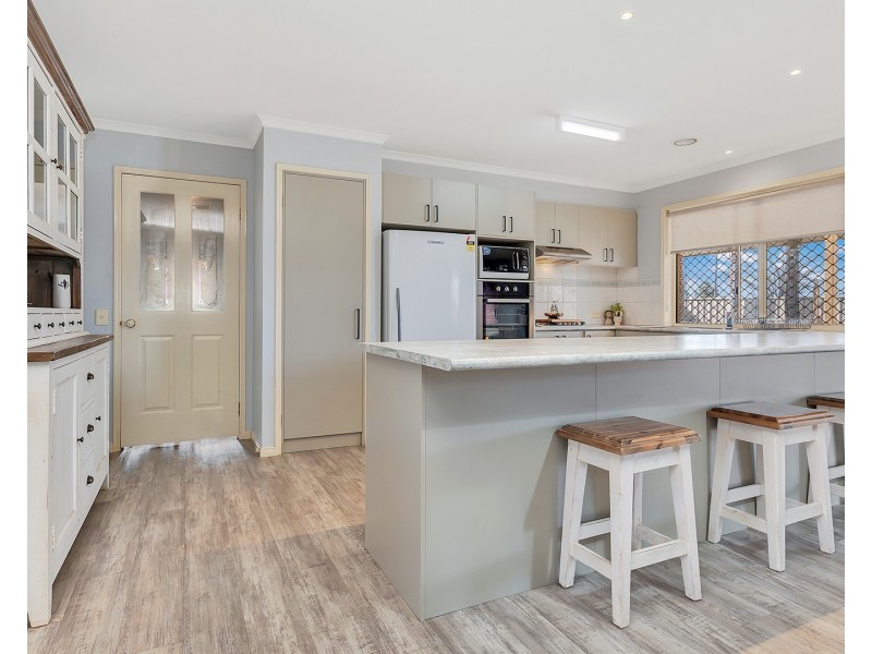 25  Mcswain Road, Echuca VIC 3564