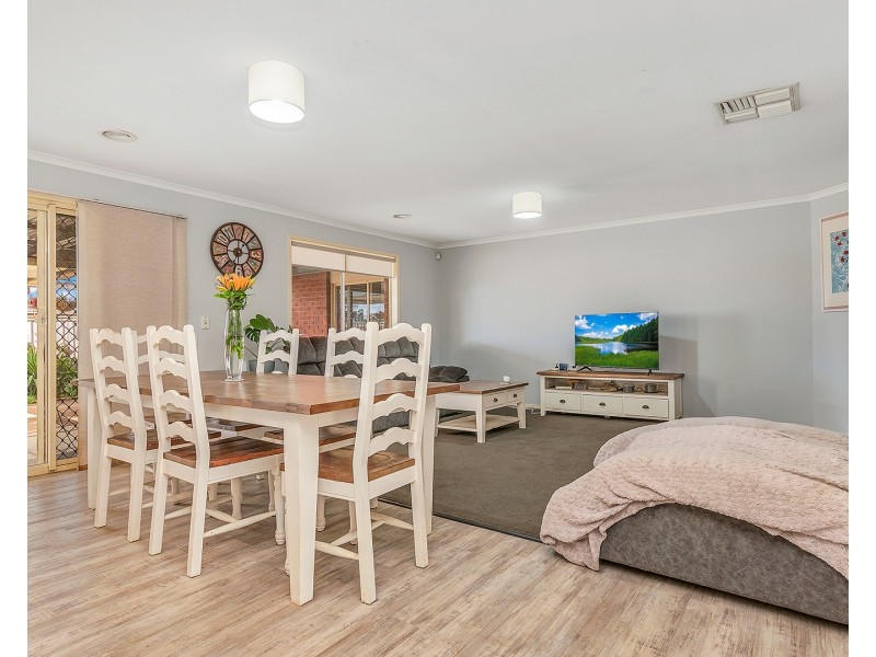 25  Mcswain Road, Echuca VIC 3564