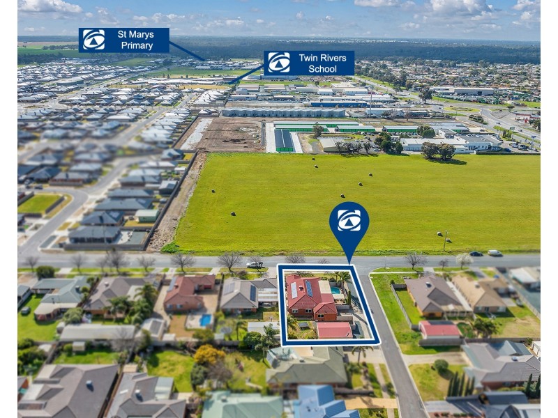 25  Mcswain Road, Echuca VIC 3564