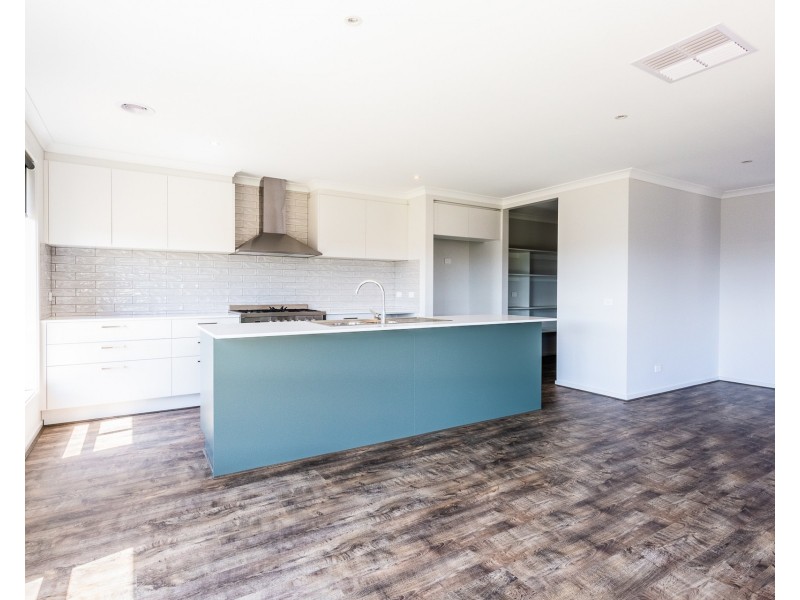 41 Magnolia Drive, Echuca VIC 3564