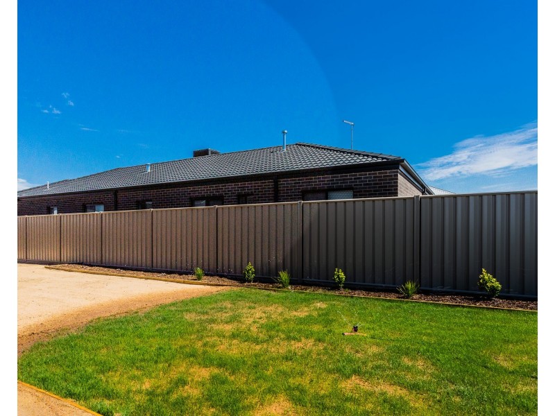 41 Magnolia Drive, Echuca VIC 3564