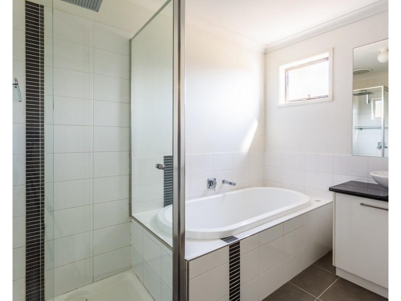 11 Howell Drive, Echuca VIC 3564