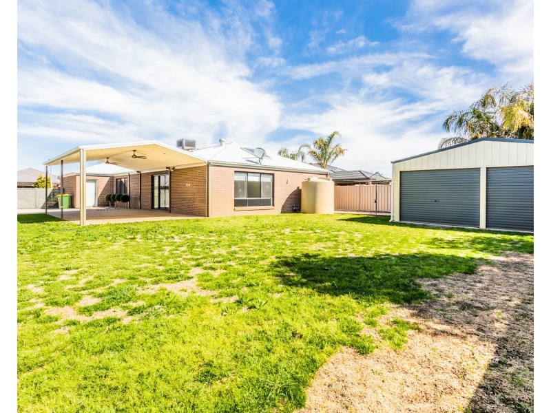 11 Howell Drive, Echuca VIC 3564