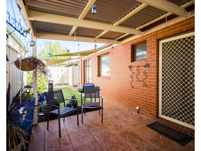 2/132 Hovell Street, Echuca VIC 3564