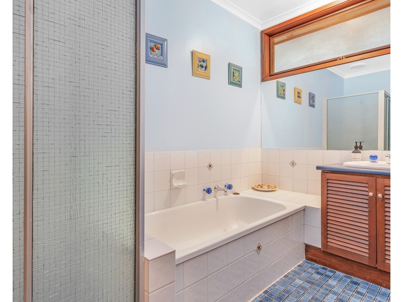 34 Rutley Crescent, Echuca VIC 3564