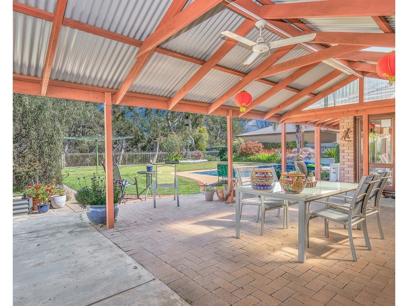34 Rutley Crescent, Echuca VIC 3564