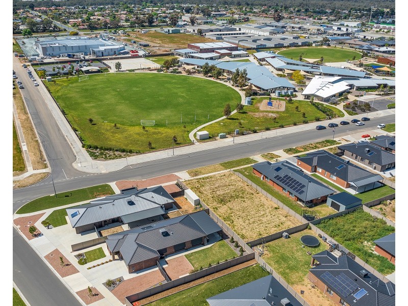 75 Wilkinson Drive, Echuca VIC 3564