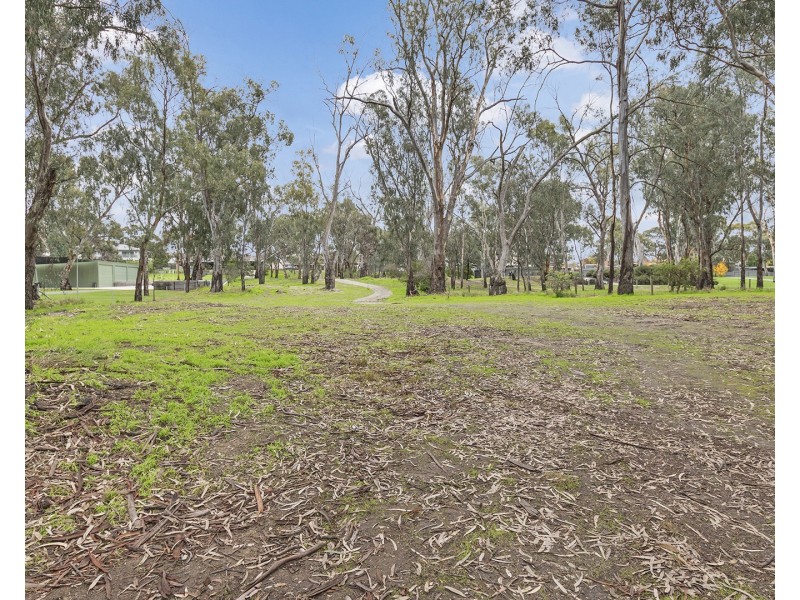 182 Wharparilla Drive, Echuca VIC 3564