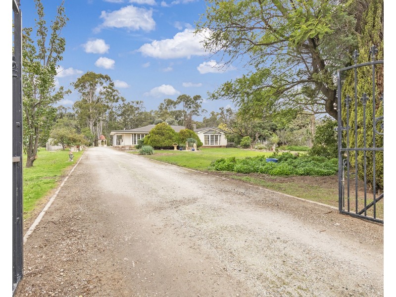 182 Wharparilla Drive, Echuca VIC 3564