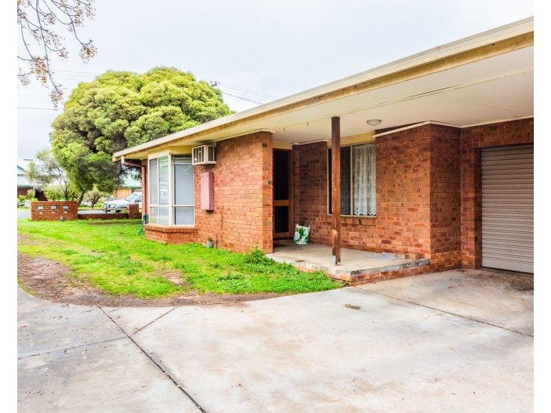 1/31 Hare Street, Echuca VIC 3564