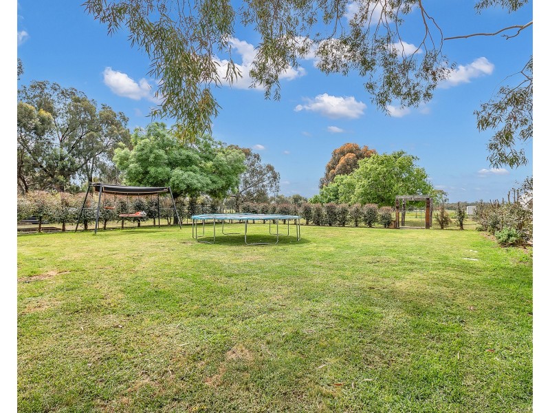 244 Farley Road, Echuca VIC 3564