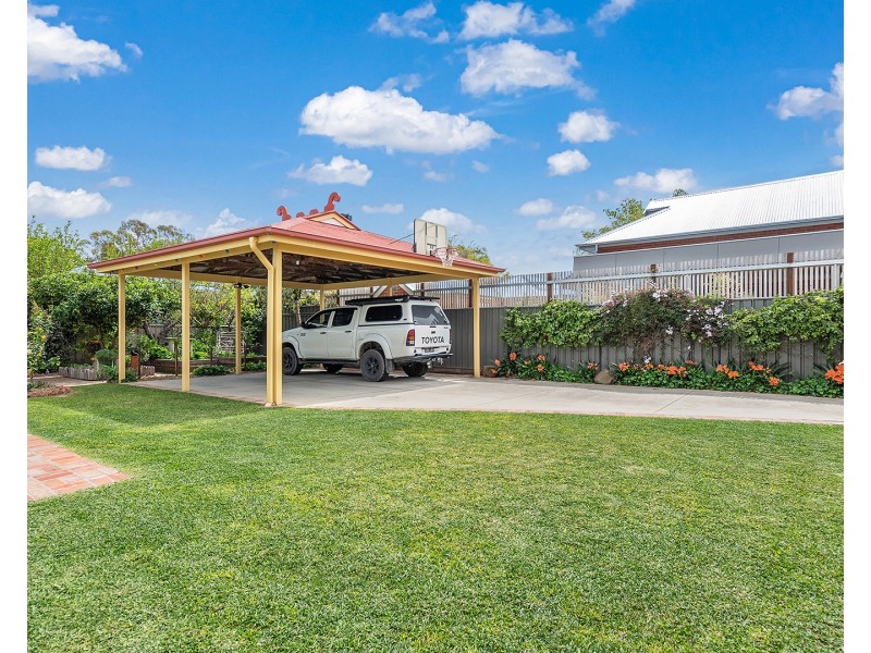 73 Hopwood Street, Echuca VIC 3564
