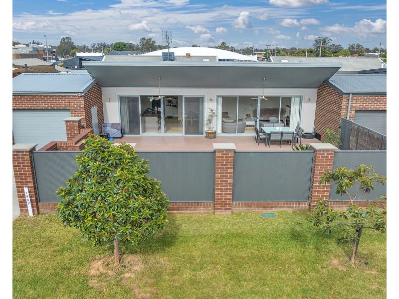2/27 Blair Street, Moama NSW 2731