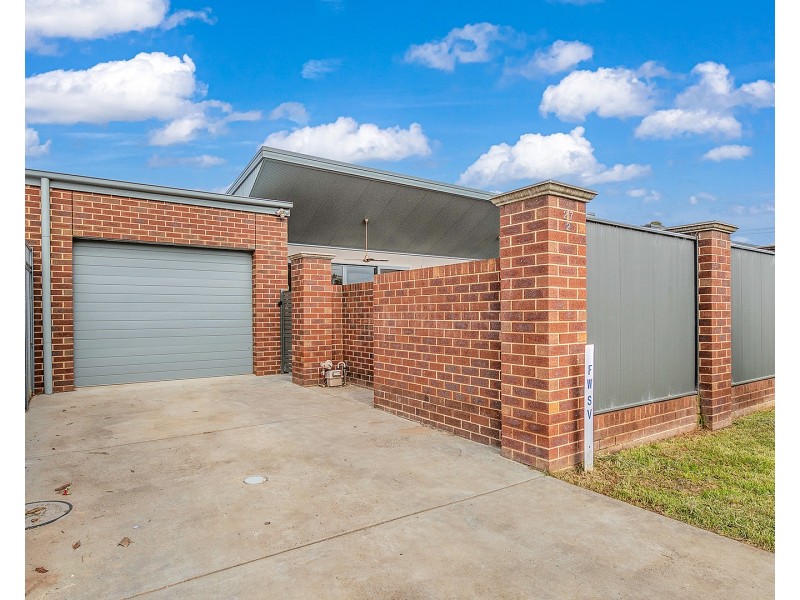 2/27 Blair Street, Moama NSW 2731