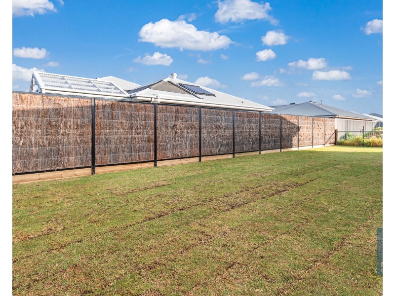 14 Brolga Avenue, Moama NSW 2731