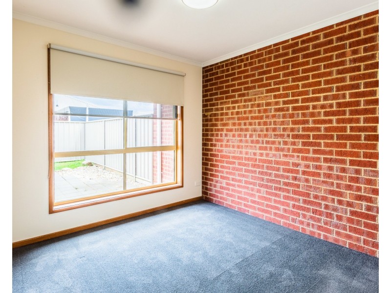2/115 Shackell Street, Echuca VIC 3564
