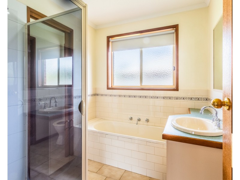 2/115 Shackell Street, Echuca VIC 3564