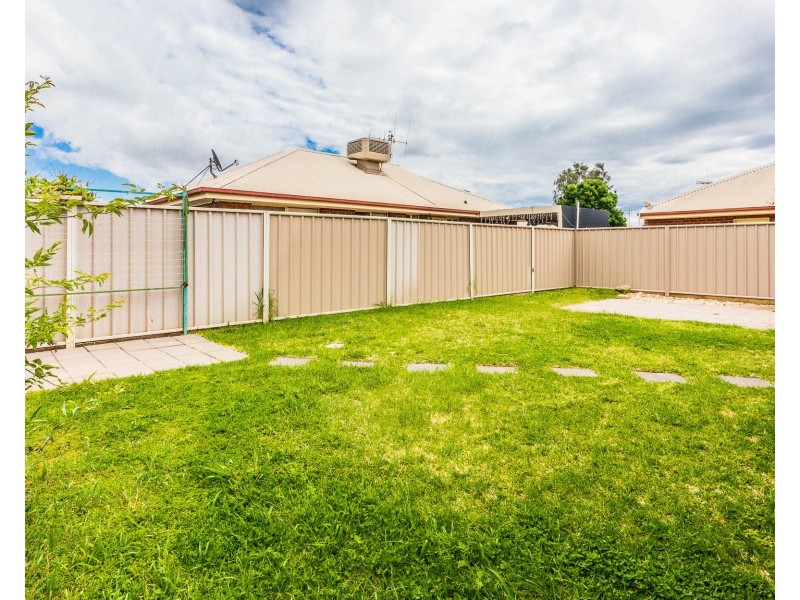 2/115 Shackell Street, Echuca VIC 3564
