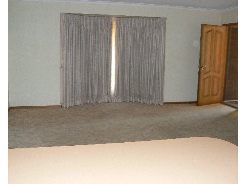 2/31 Hare Street, Echuca VIC 3564