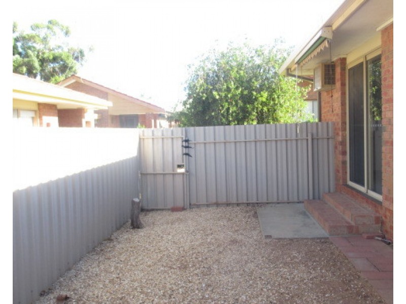 2/31 Hare Street, Echuca VIC 3564