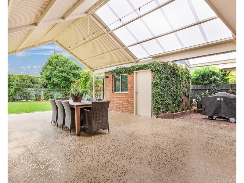 69 Rutley Crescent, Echuca VIC 3564