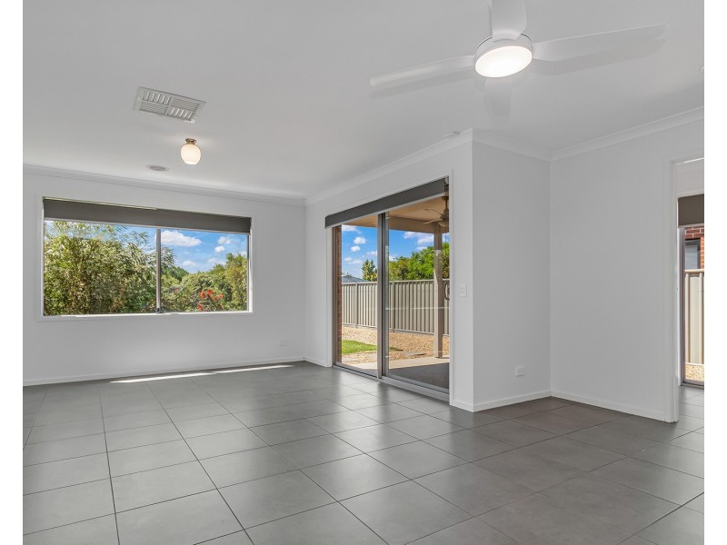 28 Park Avenue, Echuca VIC 3564