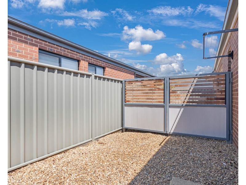 28 Park Avenue, Echuca VIC 3564