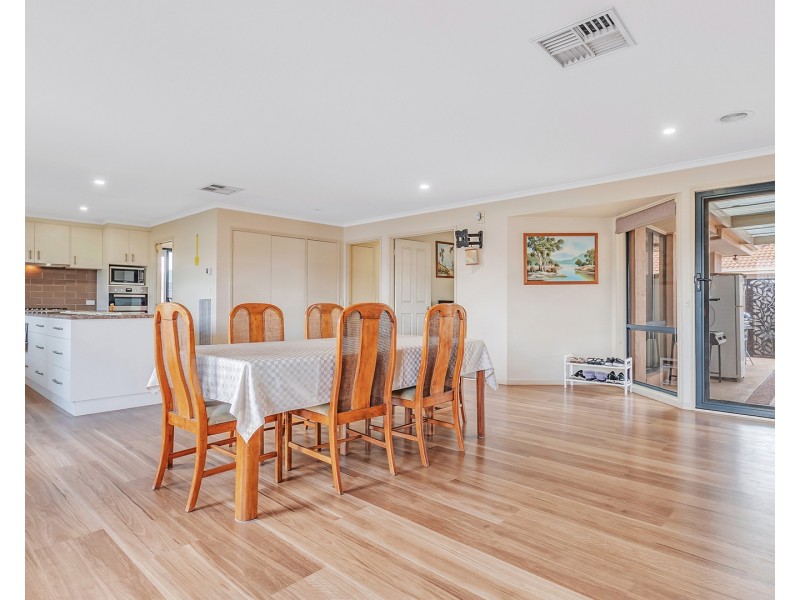 20 Genevieve Avenue, Echuca VIC 3564