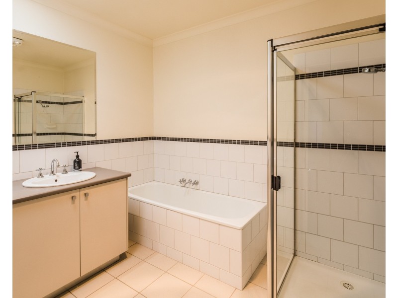 12/142-144 Bowen Street, Echuca VIC 3564