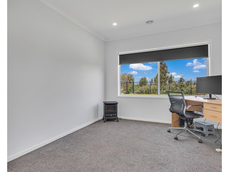 15 Yakoa Natya Avenue, Echuca VIC 3564