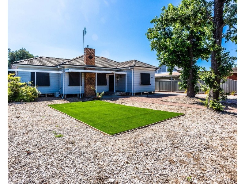 106 Sturt Street, Echuca VIC 3564