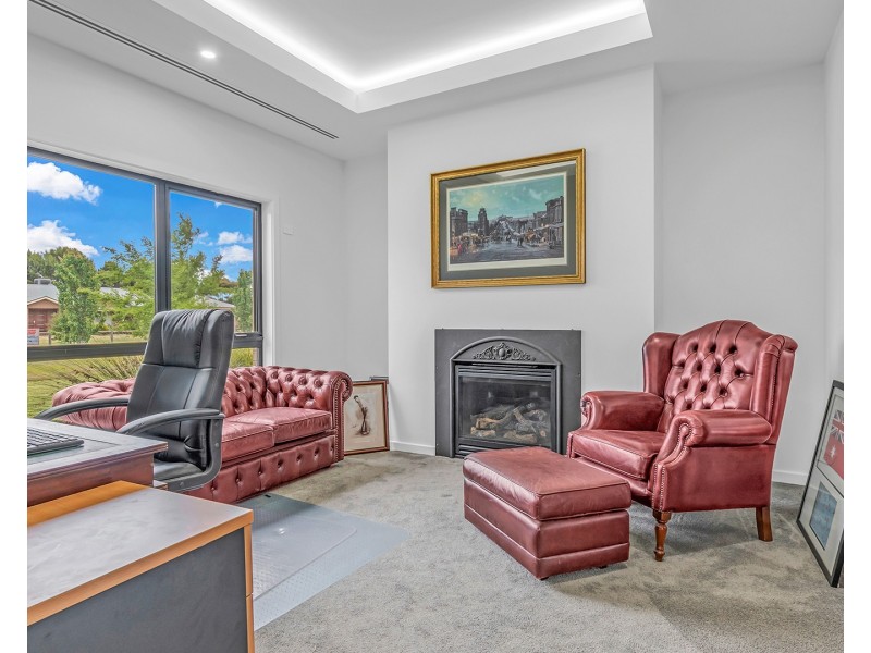 2/18 Pambula Court, Echuca VIC 3564