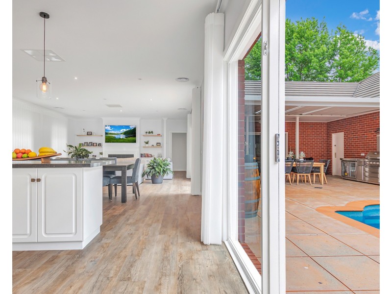 21 Schoeffel Drive, Echuca VIC 3564