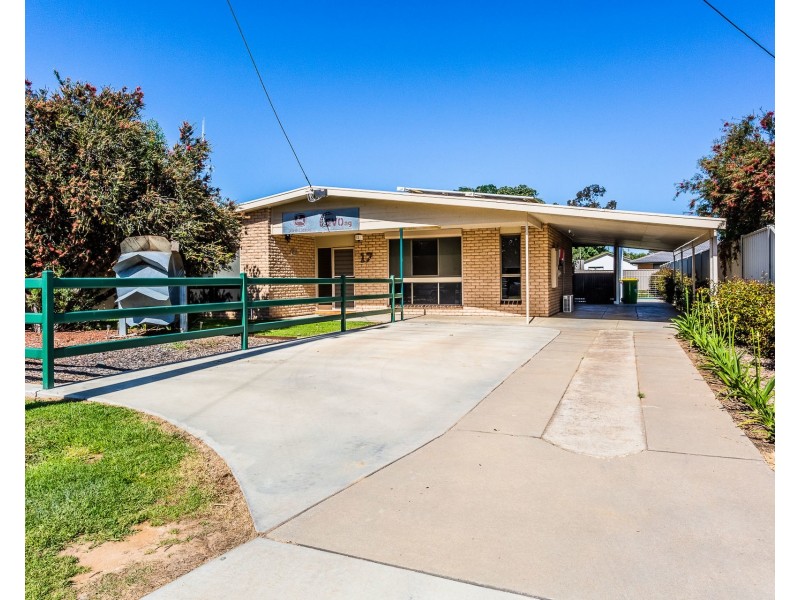 17 Crossen Street, Echuca VIC 3564