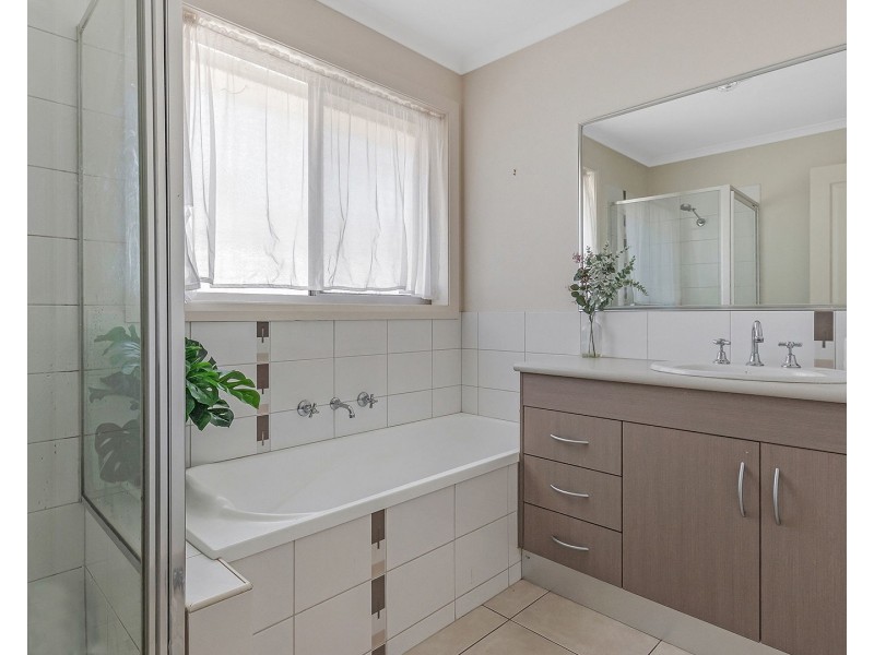 4 Glasgow Court, Moama NSW 2731