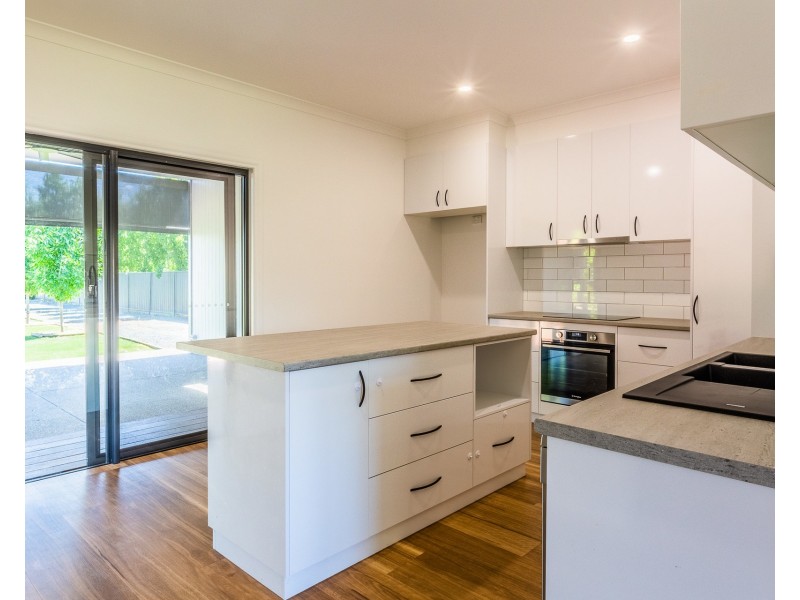 12 Simmie Street, Echuca VIC 3564
