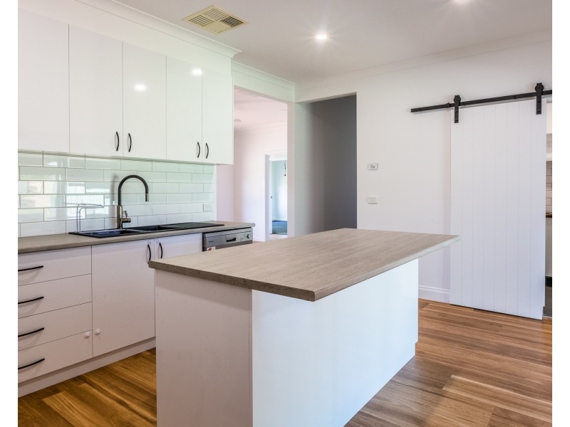 12 Simmie Street, Echuca VIC 3564