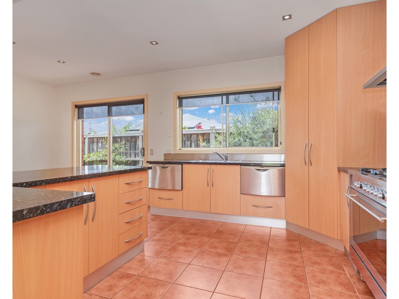 3 Willicent Terrace, Echuca VIC 3564