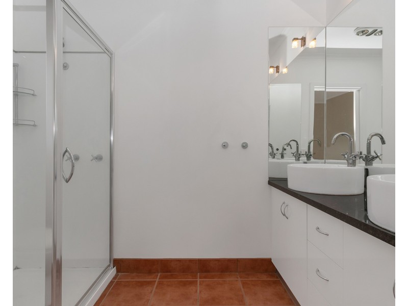 3 Willicent Terrace, Echuca VIC 3564