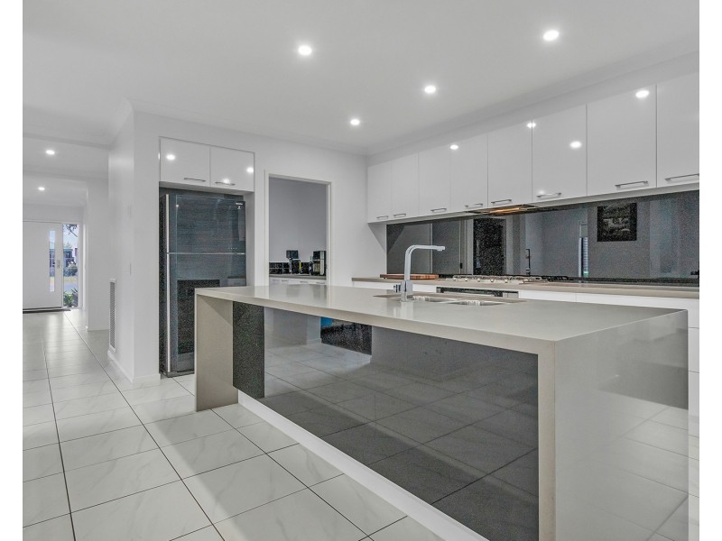 66 Shaw Street, Moama NSW 2731