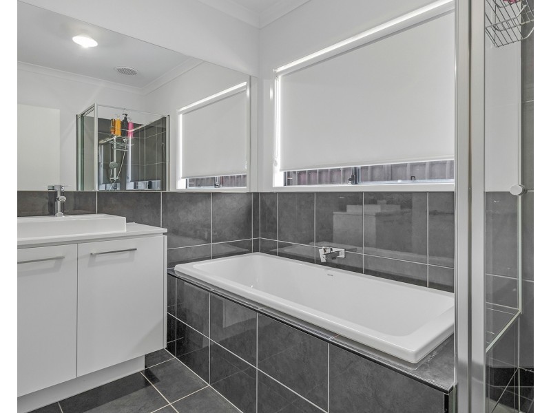 66 Shaw Street, Moama NSW 2731