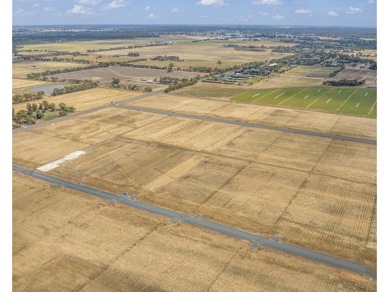 8 Echuca Acres, Curlew Drive, Echuca VIC 3564