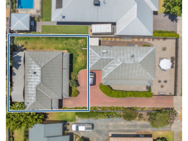 2/18 Porter Street, Moama NSW 2731